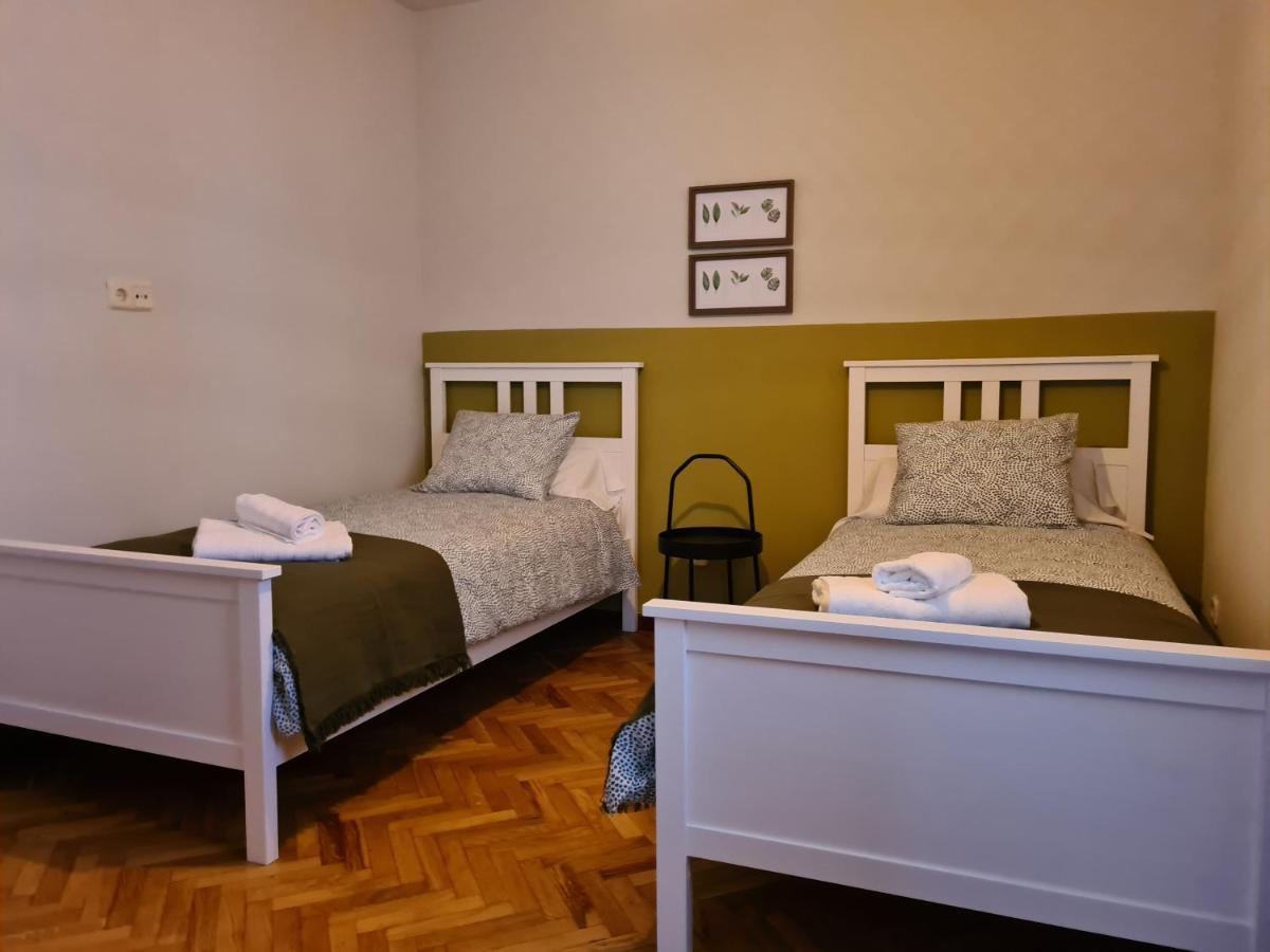 18 Torres Molino Apartment Zaragoza Bagian luar foto